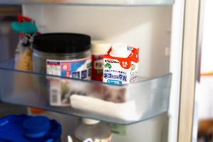 ネコちゃんの牛乳を冷蔵庫で保管